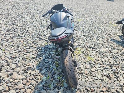 Czwarte zdjęcie samochodu z boku: 2025 KAWASAKI EX500 H VIN:ML5EXGH12SDA60507 - miniatura