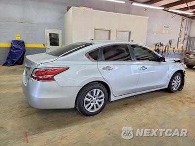 Trzecie zdjęcie samochodu z tyłu: 2014 NISSAN ALTIMA 2.5 S VIN:1N4AL3APXEC269367 - miniatura