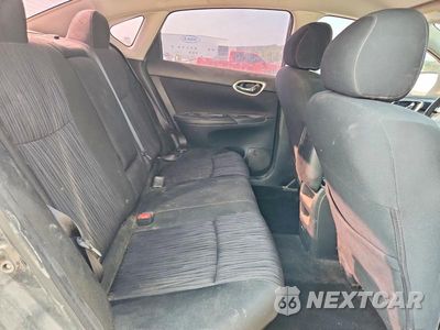 Zdjęcie 10 z 12 samochodu: 2019 NISSAN SENTRA SV VIN:3N1AB7APXKY350850 - miniatura