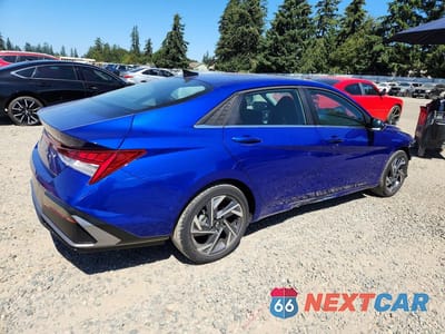 Trzecie zdjęcie samochodu z tyłu: 2024 HYUNDAI ELANTRA SEL VIN:KMHLS4DG9RU817409 - miniatura