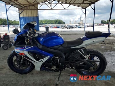 Trzecie zdjęcie samochodu z tyłu: 2007 SUZUKI GSX-R600 VIN:JS1GN7DA672124195 - miniatura