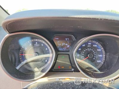 Zdjęcie 9 z 12 samochodu: 2014 HYUNDAI ELANTRA SE VIN:5NPDH4AEXEH474432 - miniatura