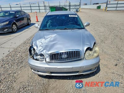 Piąte zdjęcie samochodu w środku: 2005 HYUNDAI SONATA GLS VIN:KMHWF35H75A164366 - miniatura