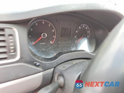 Zdjęcie 9 z 12 samochodu: 2011 VOLKSWAGEN JETTA SEL VIN:3VWLX7AJ5BM376151 - miniatura