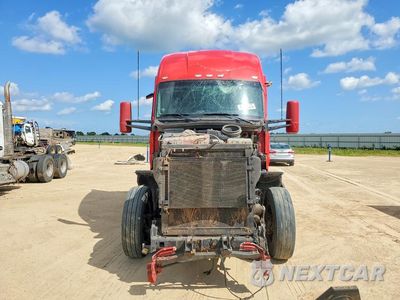 Piąte zdjęcie samochodu w środku: 2021 KENWORTH T680 SEMI TRUCK VIN:1XKYD49XXMJ448152 - miniatura