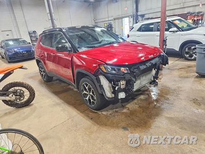 Czwarte zdjęcie samochodu z boku: 2025 JEEP COMPASS LIMITED VIN:3C4NJDCN0ST565128 - miniatura