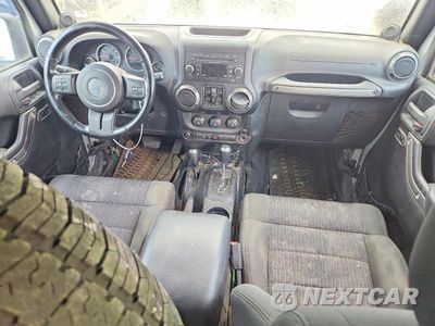 Zdjęcie 8 z 13 samochodu: 2012 JEEP WRANGLER UNLIMITED SPORT VIN:1C4BJWDG0CL240006 - miniatura