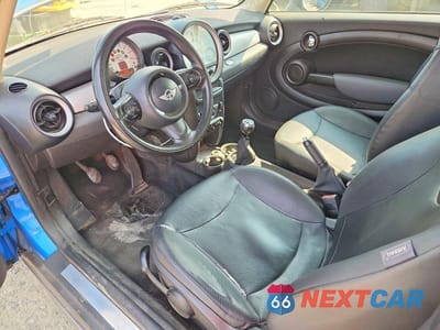 Zdjęcie 8 z 13 samochodu: 2011 MINI COOPER CLUBMAN VIN:WMWZF3C5XBT267515 - miniatura