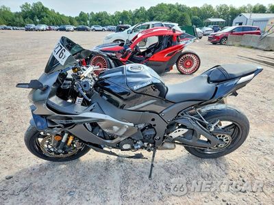 Trzecie zdjęcie samochodu z tyłu: 2026 KAWASAKI ZX1003 B VIN:JKBZXXB10TA000991 - miniatura