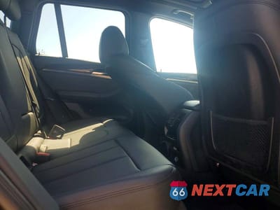 Zdjęcie 10 z 12 samochodu: 2019 BMW X3 SDRIVE30I VIN:5UXTR7C52KLR52257 - miniatura