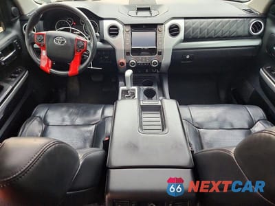 Zdjęcie 8 z 12 samochodu: 2017 TOYOTA TUNDRA PLATINUM VIN:5TFAY5F10HX602670 - miniatura