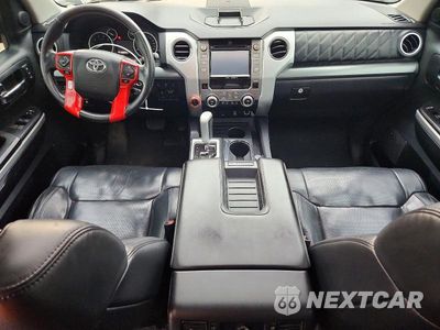 Zdjęcie 8 z 12 samochodu: 2017 TOYOTA TUNDRA PLATINUM VIN:5TFAY5F10HX602670 - miniatura