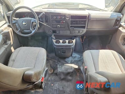 Zdjęcie 8 z 13 samochodu: 2015 CHEVROLET EXPRESS G3500 VIN:1GCZGUCFXF1102094 - miniatura