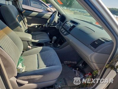 Zdjęcie 7 z 12 samochodu: 2006 TOYOTA CAMRY LE VIN:4T1BE32K46U698538 - miniatura