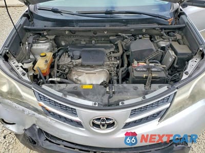 Zdjęcie 12 z 13 samochodu: 2014 TOYOTA RAV4 XLE VIN:2T3RFREV8EW228443 - miniatura