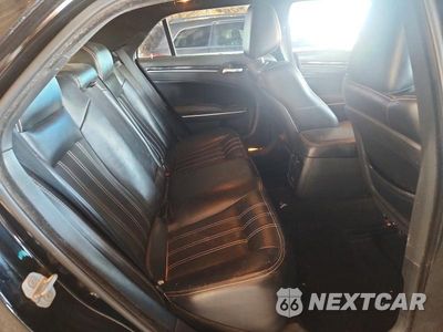 Zdjęcie 10 z 12 samochodu: 2019 CHRYSLER 300 S VIN:2C3CCABG1KH516536 - miniatura
