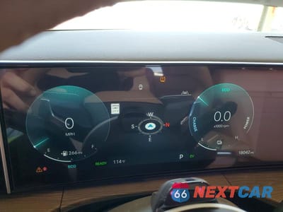 Zdjęcie 9 z 13 samochodu: 2025 HYUNDAI SANTA FE LIMITED VIN:5NMP34G1XSH052377 - miniatura