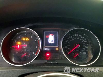 Zdjęcie 9 z 12 samochodu: 2016 VOLKSWAGEN GTI S/SE VIN:3VW547AU1GM049720 - miniatura