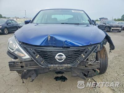 Piąte zdjęcie samochodu w środku: 2017 NISSAN SENTRA S VIN:3N1AB7AP4HY365370 - miniatura
