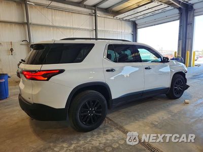Trzecie zdjęcie samochodu z tyłu: 2023 CHEVROLET TRAVERSE LT VIN:1GNEVGKW6PJ133536 - miniatura