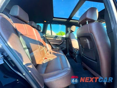 Zdjęcie 6 z 10 samochodu: 2017 BMW X3 XDRIVE28I VIN:5UXWX9C37H0W79730 - miniatura