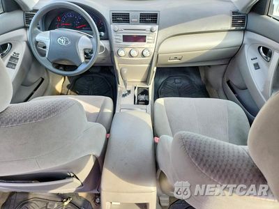 Zdjęcie 8 z 12 samochodu: 2010 TOYOTA CAMRY LE VIN:4T1BF3EK3AU549460 - miniatura