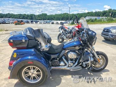 2013 HARLEY-DAVIDSON FLHTCUTG TRI GLIDE ULTRA CLASSIC 1HD1MAM10DB855078 - główne zdjęcie licytacji z USA - miniatura