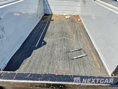 Zdjęcie 10 z 13 samochodu: 2023 GMC SIERRA C2500 HEAVY DUTY VIN:1GD08LE73PF107238 - miniatura