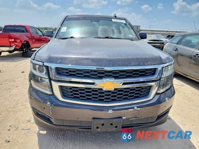 Piąte zdjęcie samochodu w środku: 2018 CHEVROLET TAHOE C1500 LT VIN:1GNSCBKC1JR135110 - miniatura