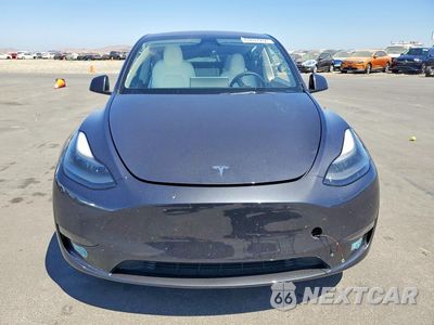 Piąte zdjęcie samochodu w środku: 2024 TESLA MODEL Y VIN:7SAYGDEF6RF076777 - miniatura