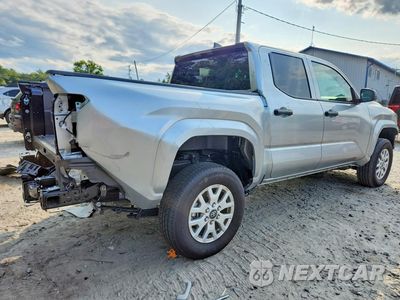 Trzecie zdjęcie samochodu z tyłu: 2026 TOYOTA TACOMA SR VIN:3TYLD5KN2TT027035 - miniatura