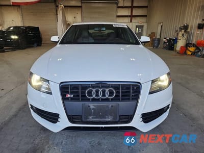 Piąte zdjęcie samochodu w środku: 2012 AUDI S4 PRESTIGE VIN:WAUKGAFL8CA115730 - miniatura