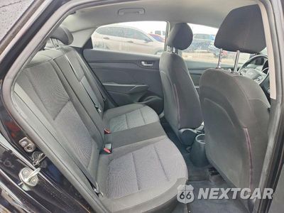 Zdjęcie 10 z 12 samochodu: 2018 HYUNDAI ACCENT SE VIN:3KPC24A39JE014950 - miniatura
