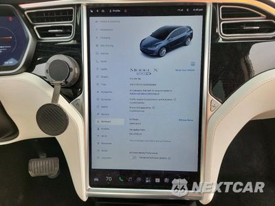 Zdjęcie 9 z 13 samochodu: 2017 TESLA MODEL X VIN:5YJXCBE25HF060462 - miniatura