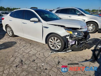 Czwarte zdjęcie samochodu z boku: 2018 KIA OPTIMA EX VIN:5XXGU4L3XJG245209 - miniatura