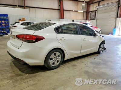 Trzecie zdjęcie samochodu z tyłu: 2017 KIA FORTE LX VIN:3KPFK4A77HE060111 - miniatura