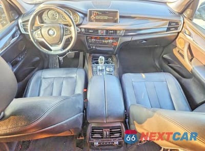 Zdjęcie 8 z 12 samochodu: 2015 BMW X5 XDRIVE35I VIN:5UXKR0C53F0K71566 - miniatura