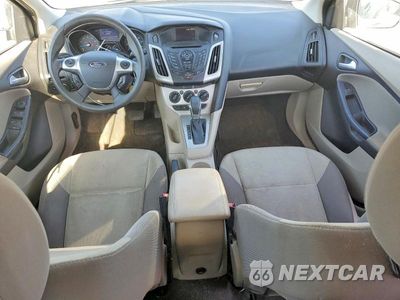 Zdjęcie 8 z 13 samochodu: 2013 FORD FOCUS SE VIN:1FADP3K28DL267734 - miniatura