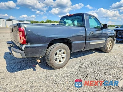 Trzecie zdjęcie samochodu z tyłu: 2004 CHEVROLET SILVERADO C1500 VIN:1GCEC14X84Z212267 - miniatura
