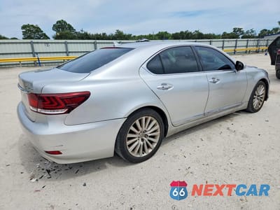 Trzecie zdjęcie samochodu z tyłu: 2013 LEXUS LS 460 VIN:JTHBL5EF6D5116983 - miniatura