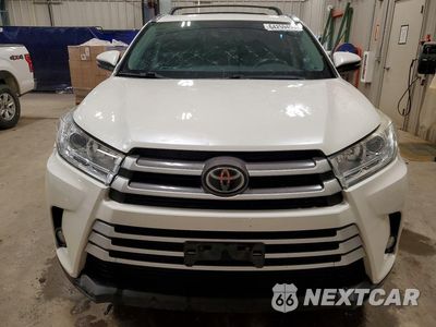 Piąte zdjęcie samochodu w środku: 2018 TOYOTA HIGHLANDER XLE VIN:5TDJZRFH5JS857862 - miniatura