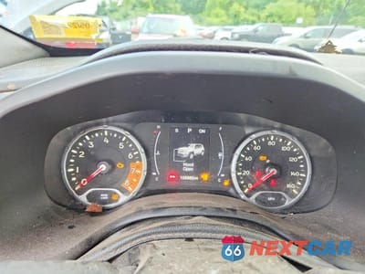 Zdjęcie 9 z 13 samochodu: 2020 JEEP RENEGADE SPORT VIN:ZACNJBAB5LPL13748 - miniatura