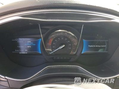 Zdjęcie 9 z 13 samochodu: 2018 FORD FUSION SE HYBRID VIN:3FA6P0LU5JR146454 - miniatura