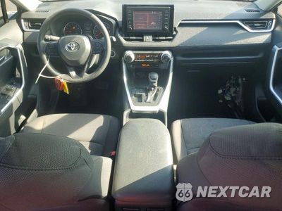 Zdjęcie 8 z 13 samochodu: 2019 TOYOTA RAV4 XLE VIN:JTMW1RFV1KD004875 - miniatura