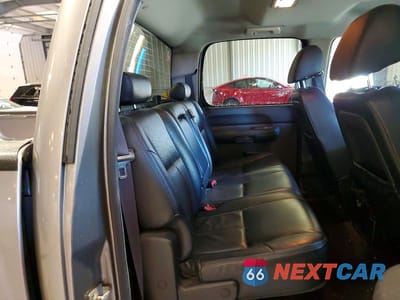 Zdjęcie 10 z 12 samochodu: 2013 CHEVROLET SILVERADO K1500 LT VIN:3GCPKSE70DG313643 - miniatura