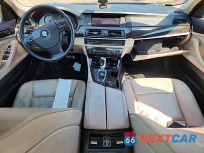 Zdjęcie 8 z 12 samochodu: 2013 BMW 528 XI VIN:WBAXH5C52DDW13194 - miniatura