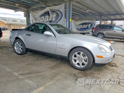 Czwarte zdjęcie samochodu z boku: 1999 MERCEDES-BENZ SLK 230 KOMPRESSOR VIN:WDBKK47F0XF125705 - miniatura