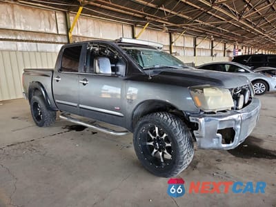 Czwarte zdjęcie samochodu z boku: 2004 NISSAN TITAN XE VIN:1N6AA07B74N552772 - miniatura