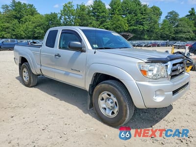 Czwarte zdjęcie samochodu z boku: 2010 TOYOTA TACOMA V6 VIN:5TEUU4ENXAZ746149 - miniatura