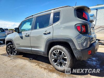 Drugie zdjęcie samochodu z przodu: 2023 JEEP RENEGADE LATITUDE VIN:ZACNJDB19PPP42933 - miniatura